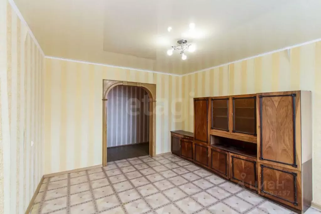 3-к кв. Тюменская область, Тюмень Сосьвинская ул., 47 (59.1 м) - Фото 1