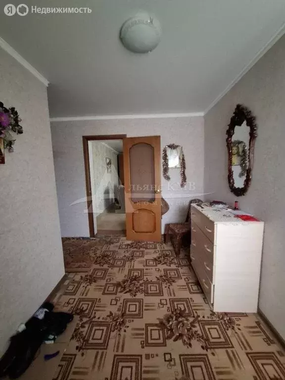 3-комнатная квартира: Минеральные Воды, Дачная улица, 7 (70.3 м) - Фото 0