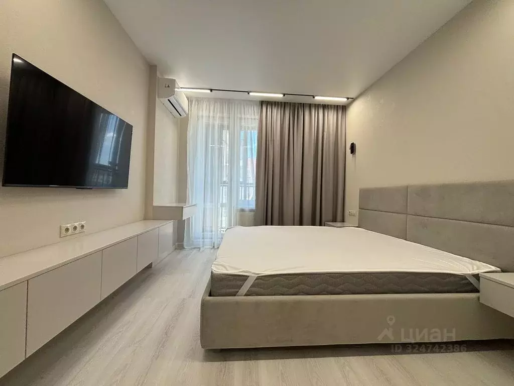 3-к кв. Татарстан, Казань ул. Аметьевская магистраль, 18к1 (70.0 м) - Фото 2