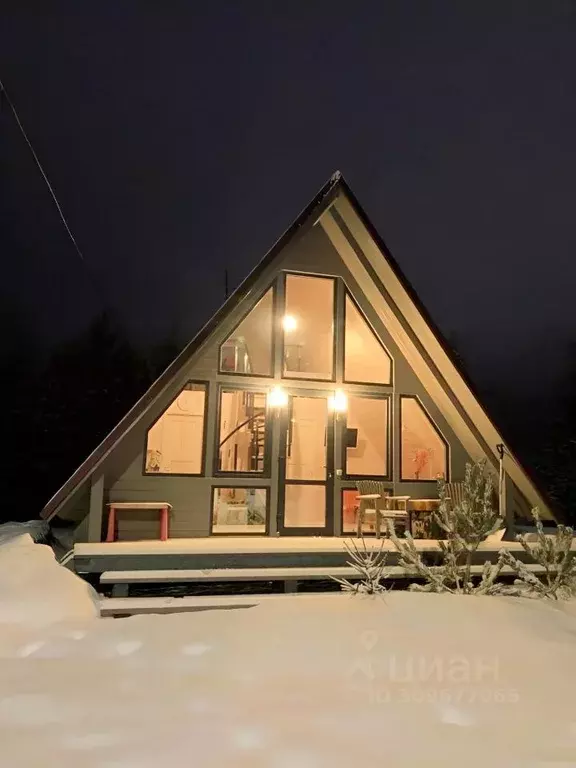 Дом в Владимирская область, Александровский район, Следневское ... - Фото 0