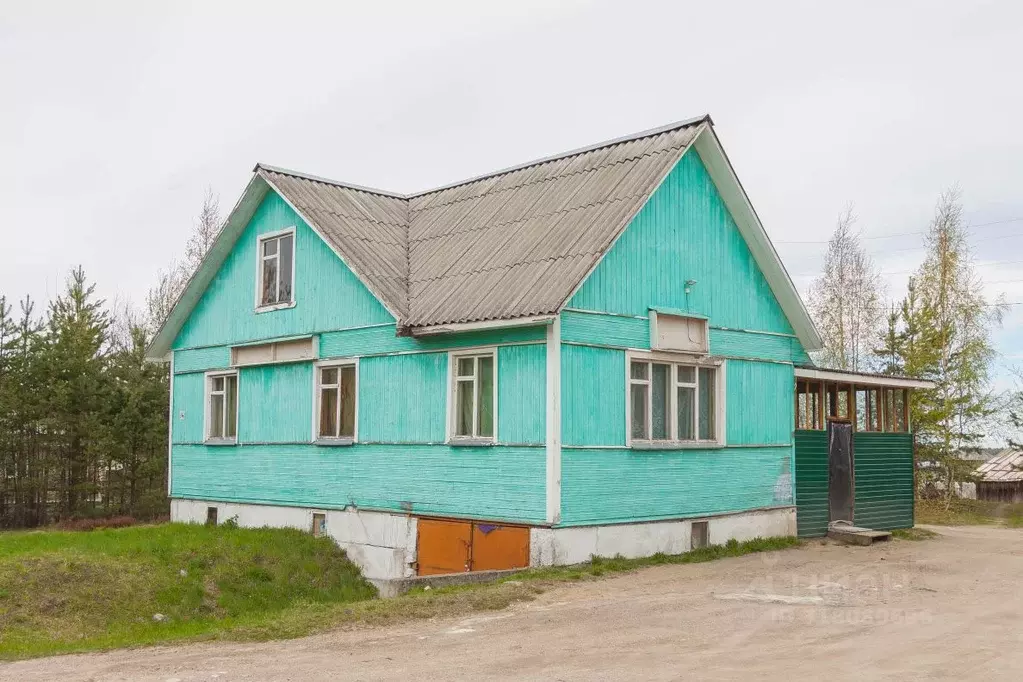 Дом в Карелия, Пряжинский район, Эссойльское с/пос, с. Эссойла ул. ... - Фото 1