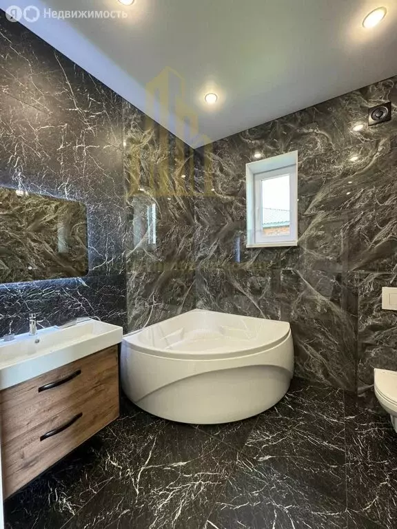 Дом в Кабаковский сельсовет, деревня Старые Киешки (60 м) - Фото 1