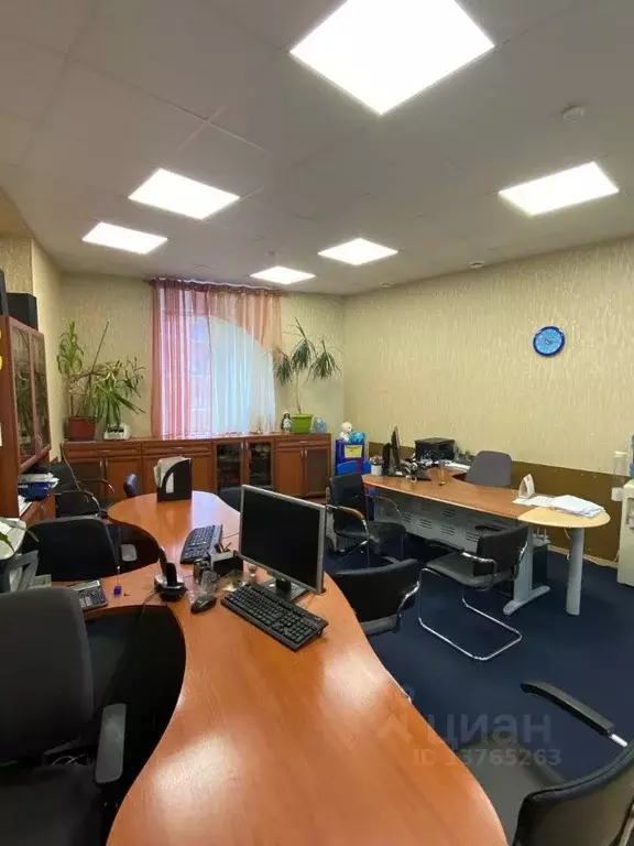 Офис в Коми, Сыктывкар Первомайская ул., 62 (33 м) - Фото 1