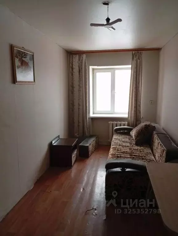 Комната Омская область, Омск пос. Амурский, ул. 3-я Челюскинцев, 99 ... - Фото 2