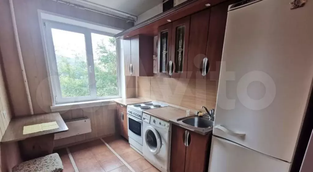 2-к. квартира, 55 м, 3/9 эт. - Фото 0