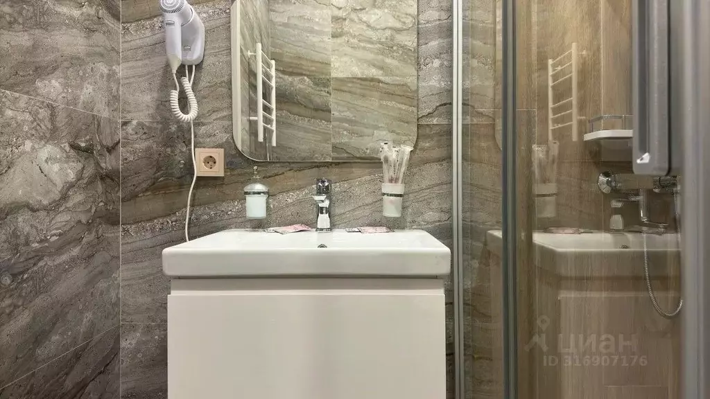 Комната Краснодарский край, Новороссийск ул. Рубина, 68 (28.0 м) - Фото 1