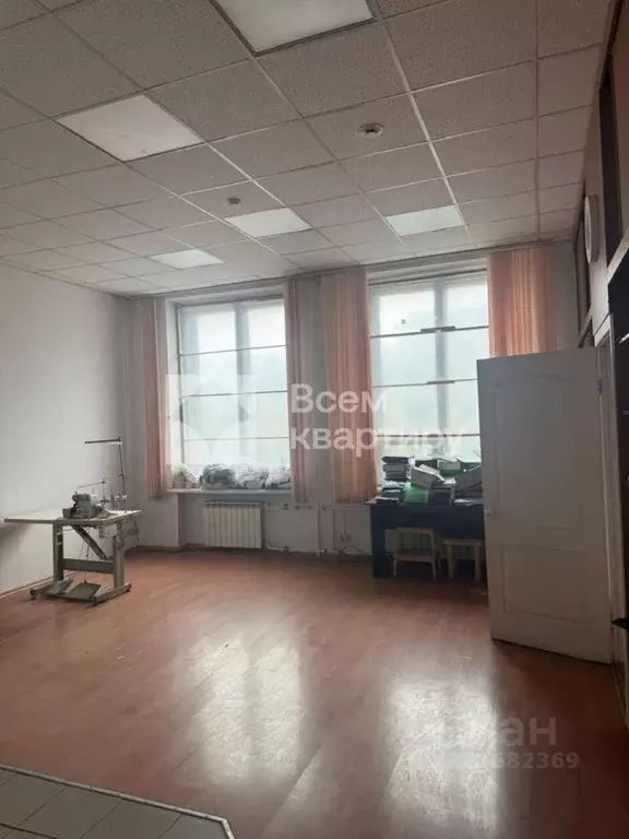 Помещение свободного назначения в Новосибирская область, Новосибирск ... - Фото 0