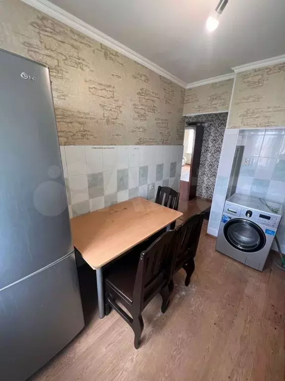 3-к. квартира, 96 м, 9/9 эт. - Фото 0