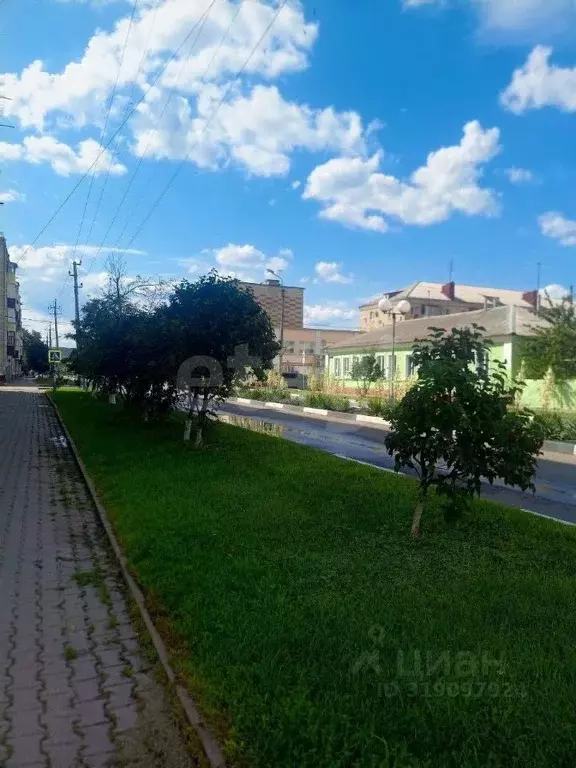 2-к кв. Белгородская область, Новый Оскол ул. Ленина, 55 (37.9 м) - Фото 1