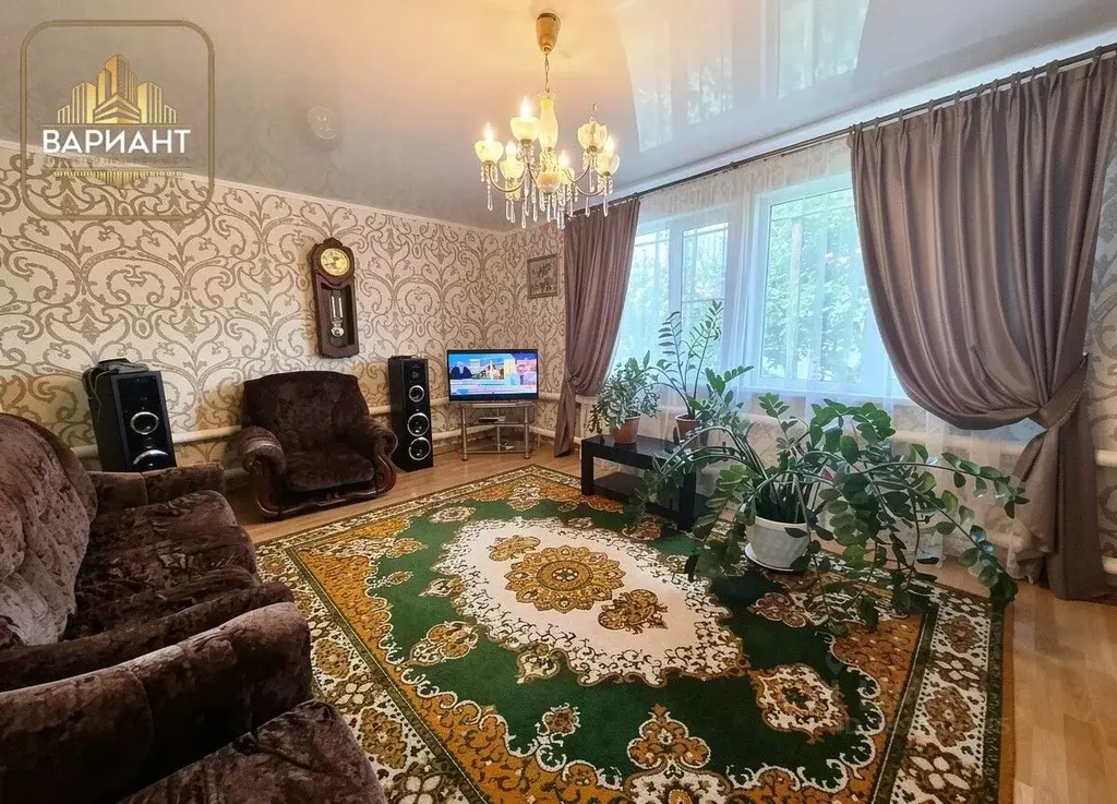 Дом в Саратовская область, Балашовский район, Хоперское муниципальное ... - Фото 1