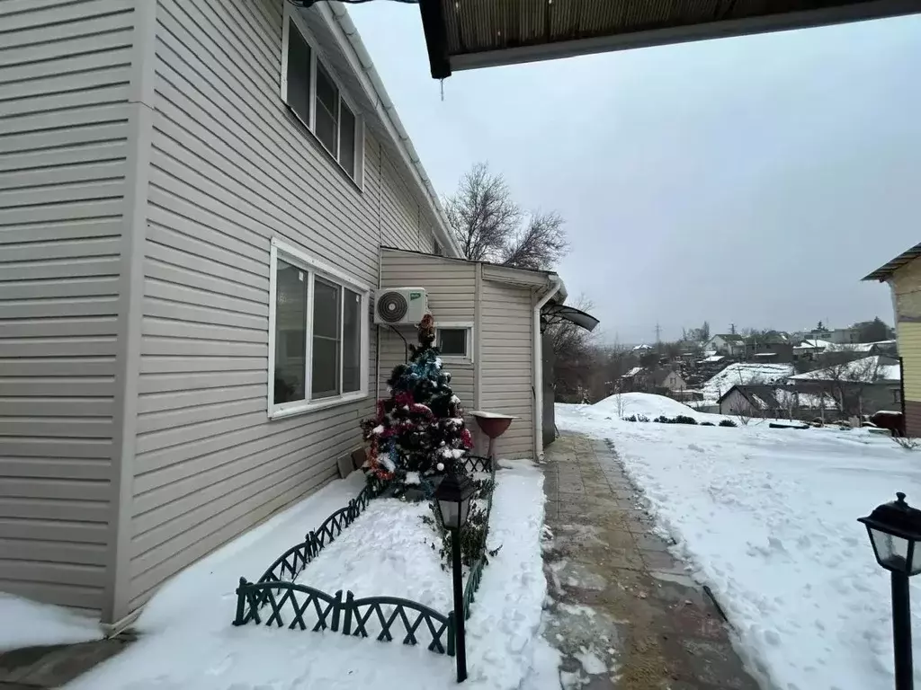 Дом в Волгоградская область, Волгоград Знаменская ул. (90 м) - Фото 2
