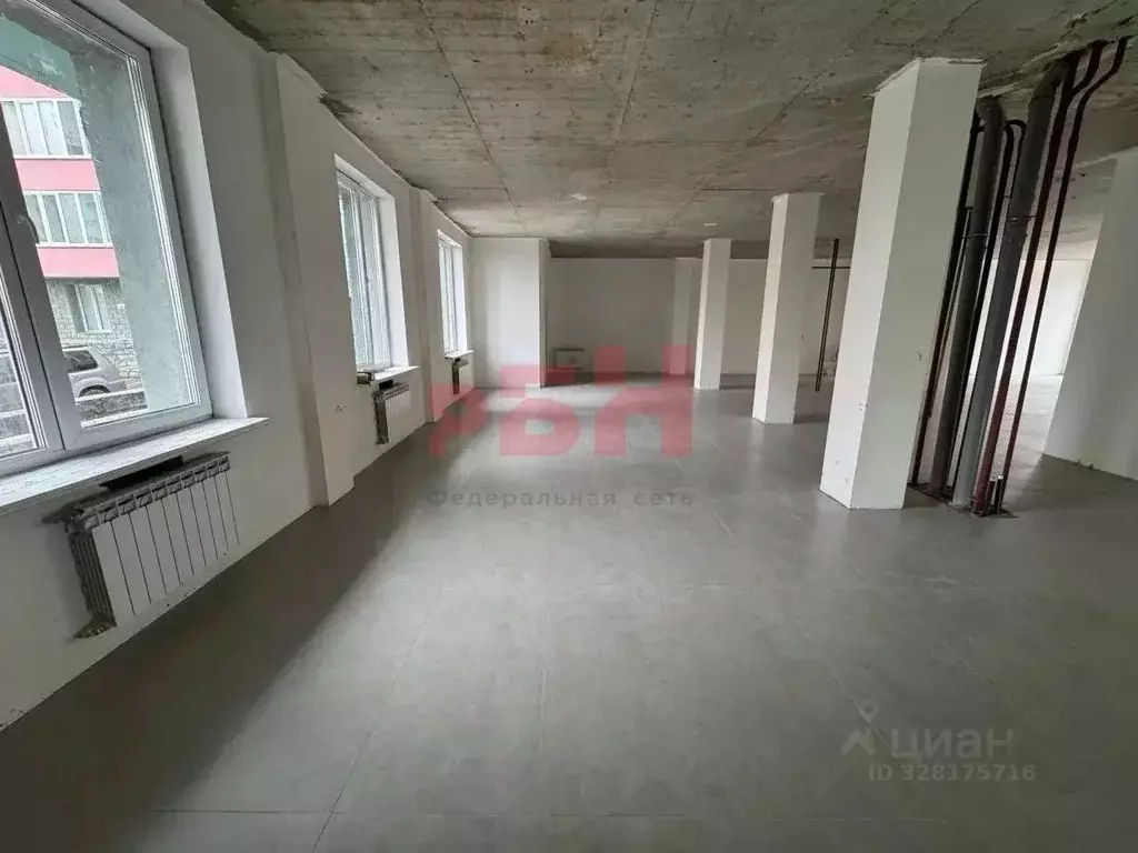 Помещение свободного назначения в Омская область, Омск бул. ... - Фото 1