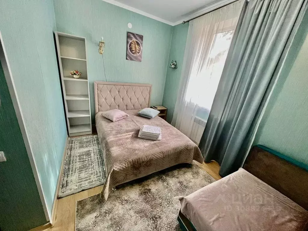 Комната Карачаево-Черкесия, Зеленчукский район, с. Архыз ул. Алиева, ... - Фото 1