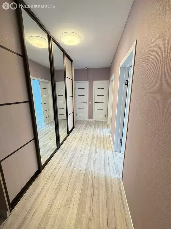 3-комнатная квартира: деревня Кисловка, микрорайон Северный, улица ... - Фото 2