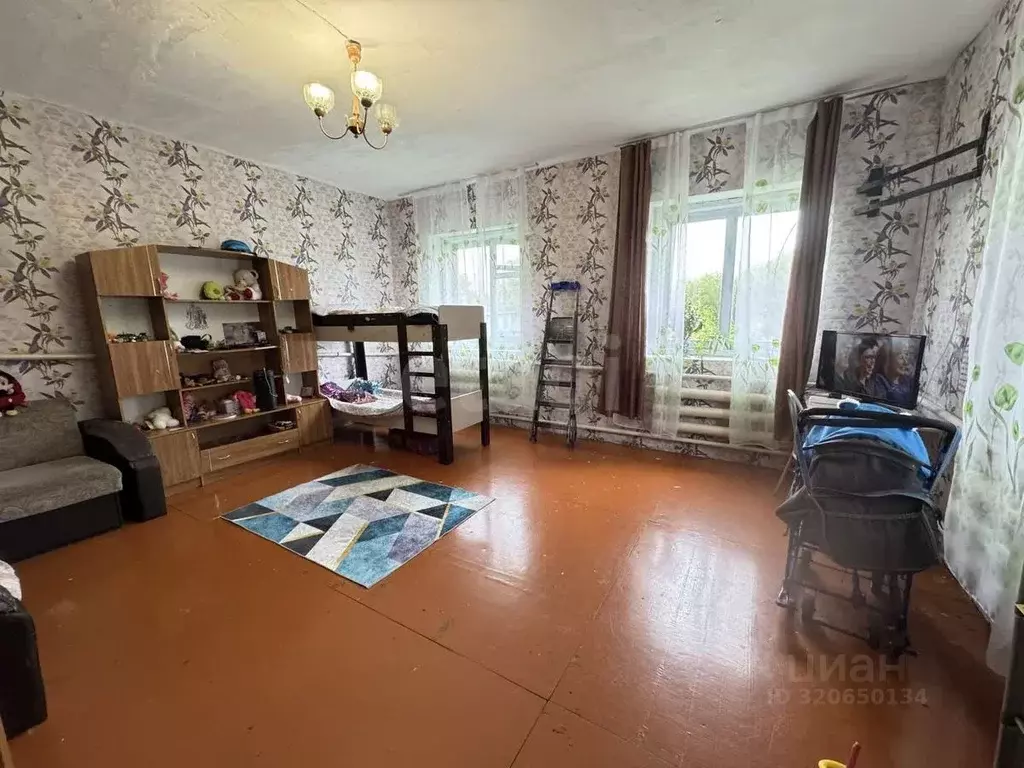 Дом в Кемеровская область, Крапивинский пгт ул. Химиков (58 м) - Фото 1