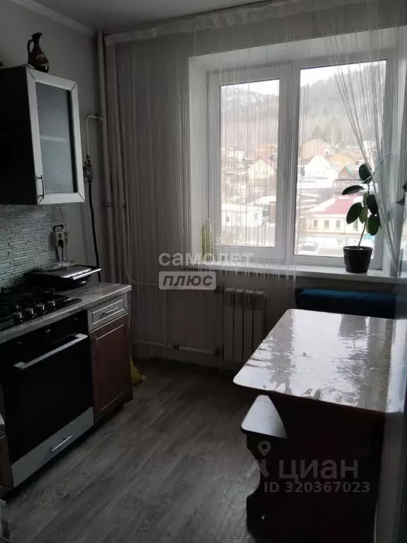 2-к кв. Челябинская область, Миасс ул. 8 Марта, 147 (59.4 м) - Фото 1