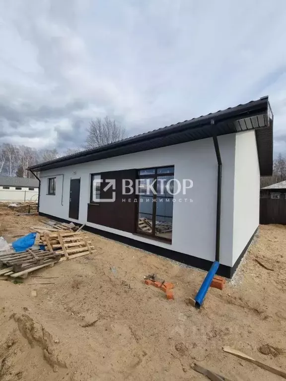 Дом в Ивановская область, Ивановский район, Беляницкое с/пос, д. ... - Фото 1