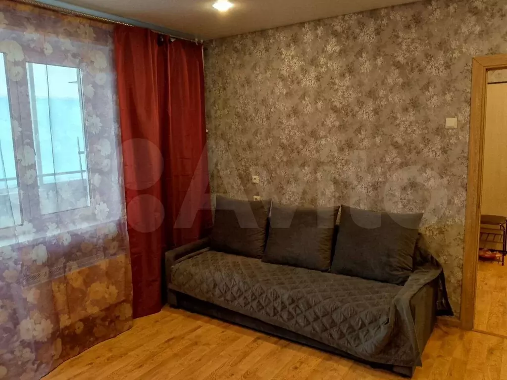 1-к. квартира, 43 м, 7/10 эт. - Фото 1