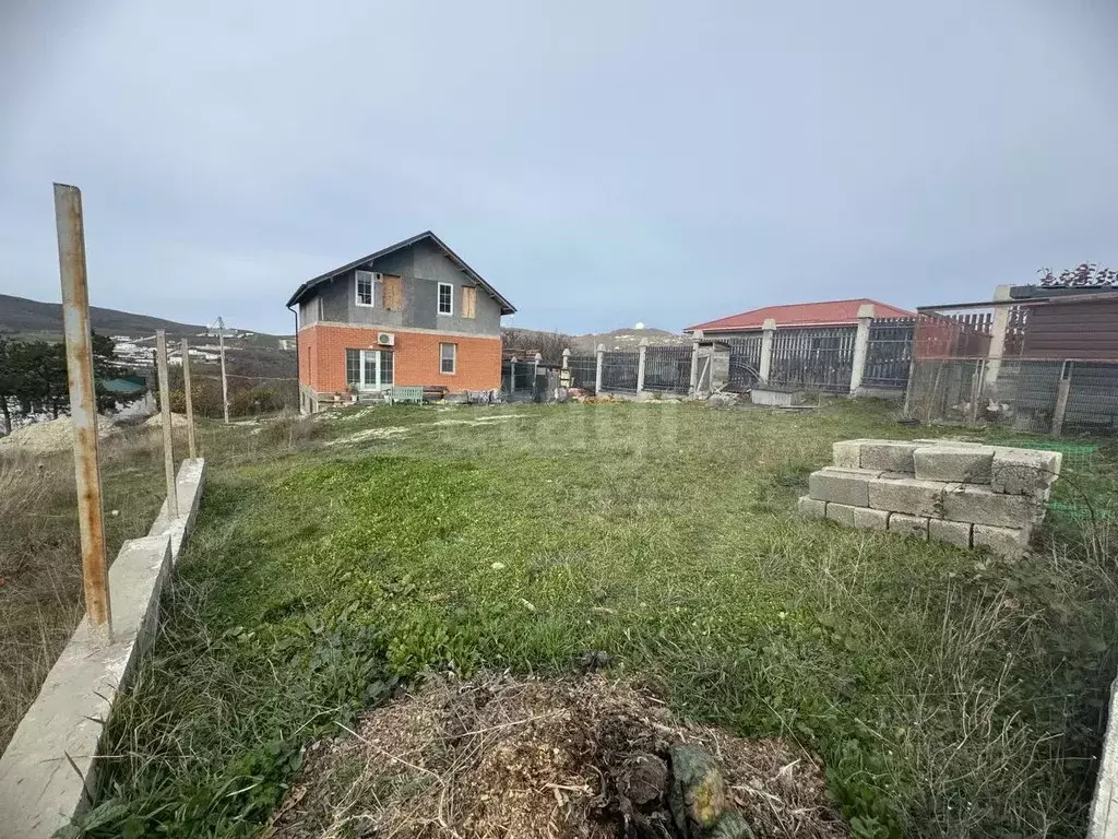 Дом в Краснодарский край, Анапа муниципальный округ, с. Варваровка ул. ... - Фото 1