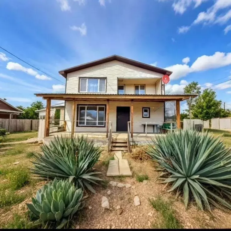 Дом в Крым, Бахчисарайский район, с. Голубинка ул. Набережная, 8 (189 ... - Фото 1