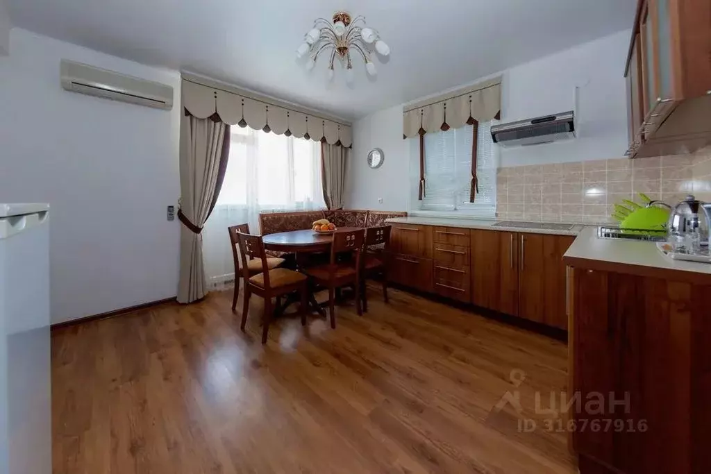 Комната Краснодарский край, Анапа ул. Кольцевая, 2 - Фото 1