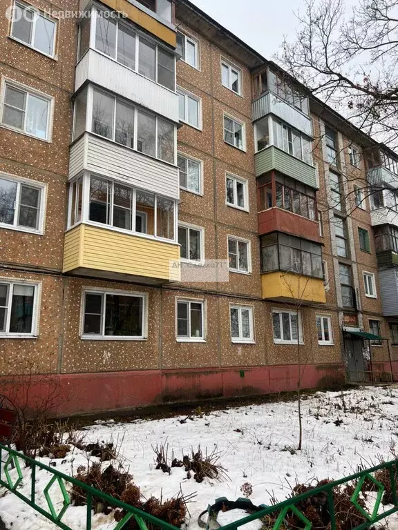 3-комнатная квартира: Щёкино, Советская улица, 9 (58.7 м) - Фото 1