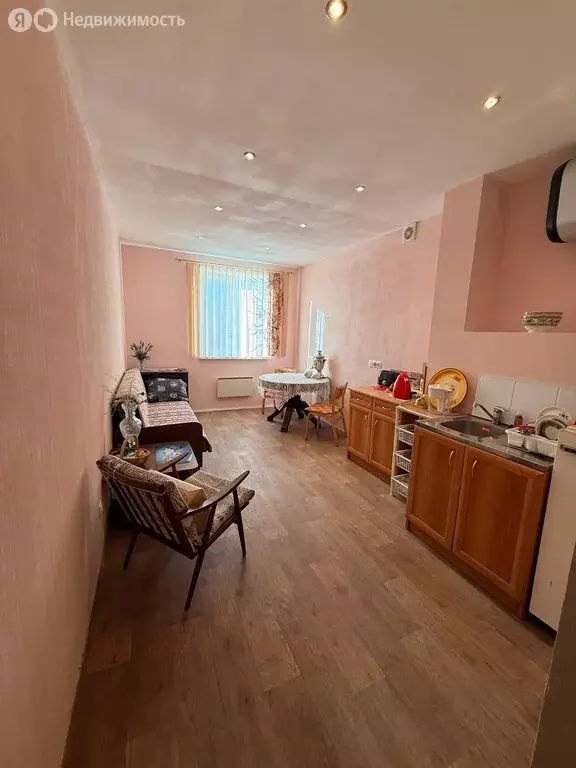 1-комнатная квартира: Петергоф, улица Войкова, 68 (40 м) - Фото 1