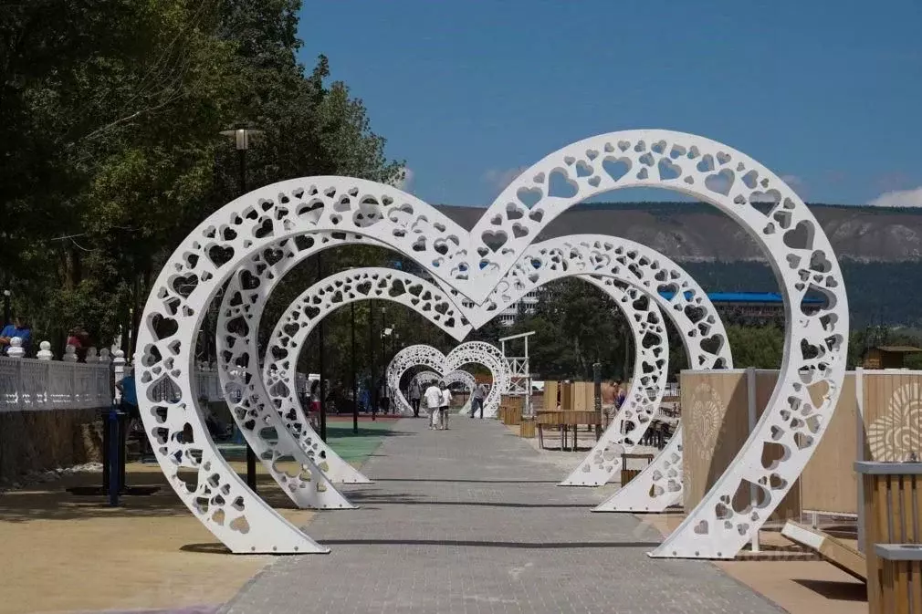 Дом в Ставропольский край, Кисловодск городской округ, пос. Аликоновка ... - Фото 1