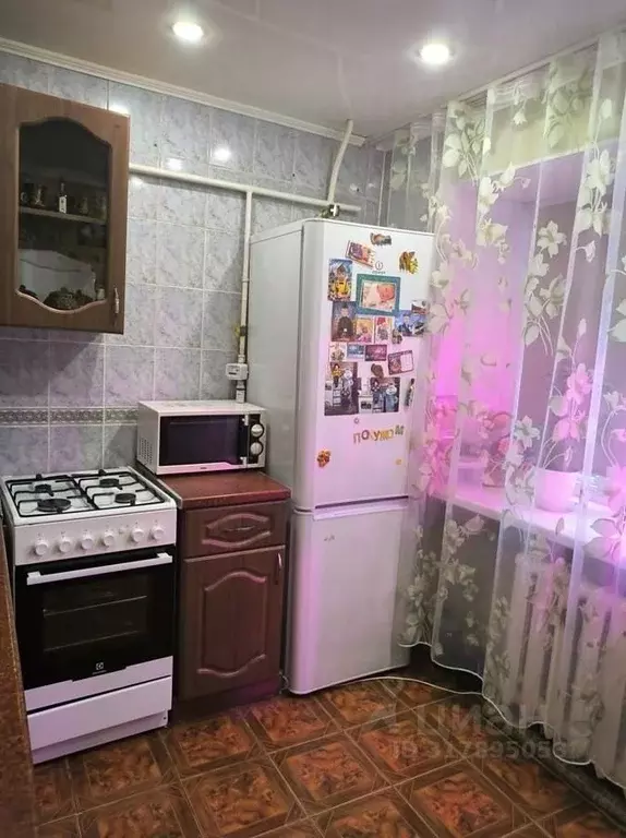 2-к кв. Омская область, Омск ул. 2-я Солнечная, 32 (42.7 м) - Фото 1