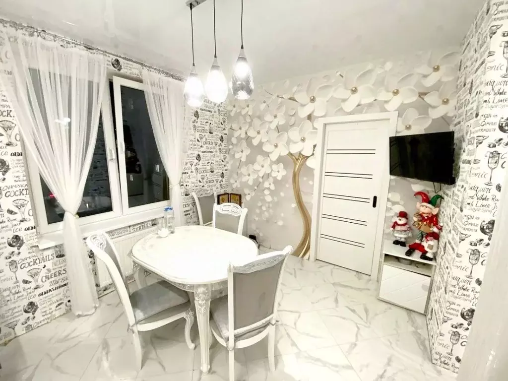 2-к кв. Калининградская область, Калининград Батальная ул., 100 (45.3 ... - Фото 1