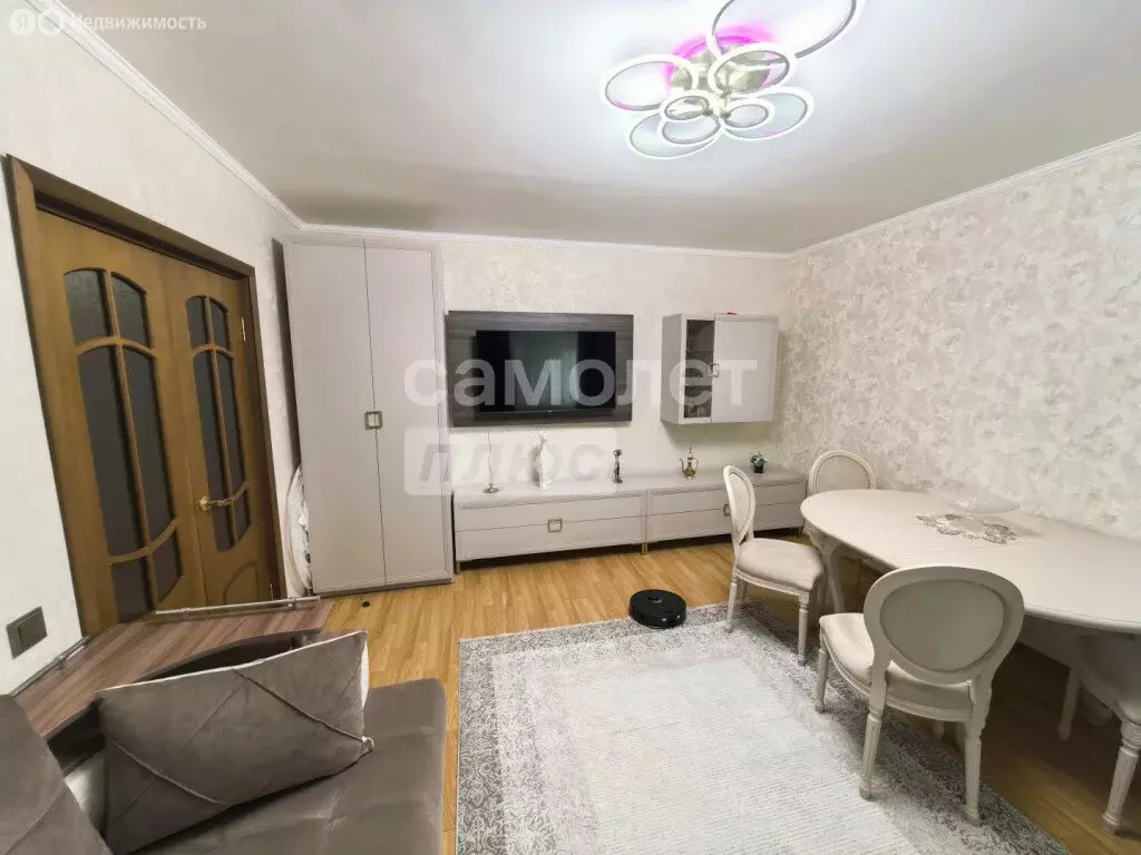 2-комнатная квартира: Смоленск, улица 25 Сентября, 30Б (63 м) - Фото 2