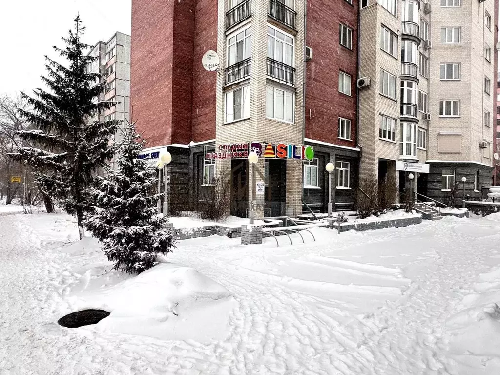 Помещение свободного назначения в Омская область, Омск Иркутская ул., ... - Фото 1