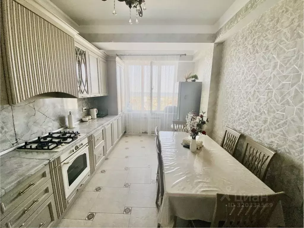 2-к кв. Дагестан, Махачкала ул. Башкирская, 1 (80.0 м) - Фото 0