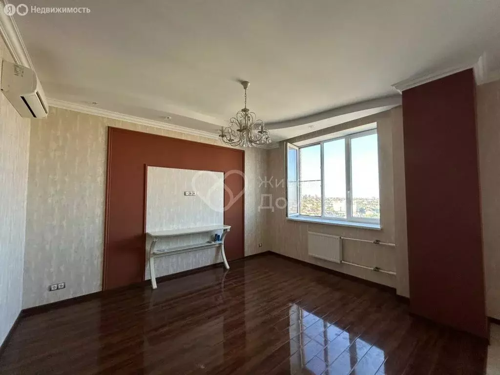 2-комнатная квартира: Волгоград, проспект Маршала Жукова, 5 (71.4 м) - Фото 0