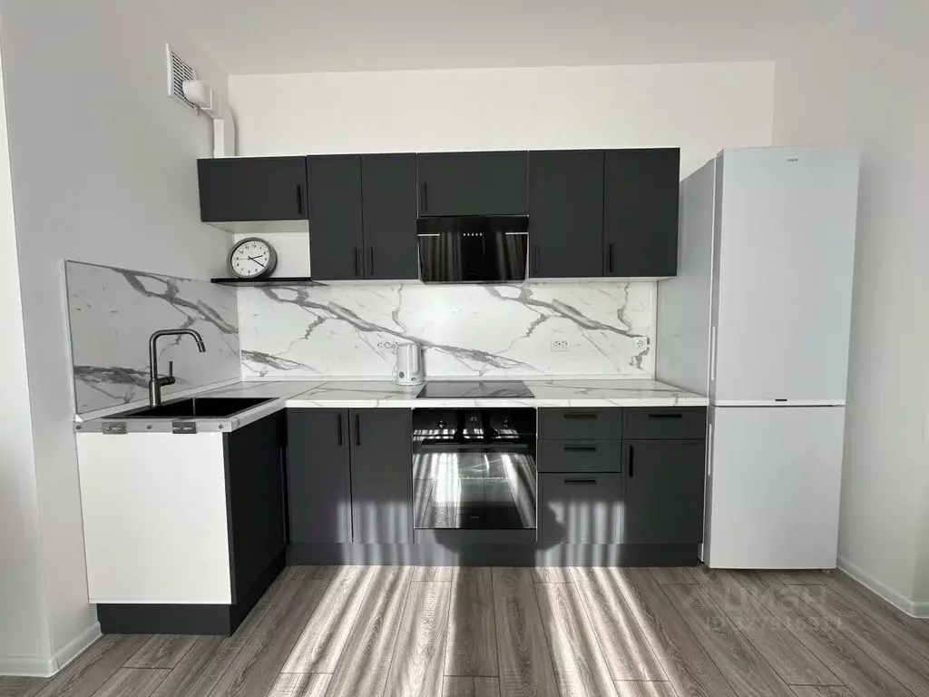 2-к кв. Карелия, Петрозаводск ул. Лермонтова, 2 (39.2 м) - Фото 1