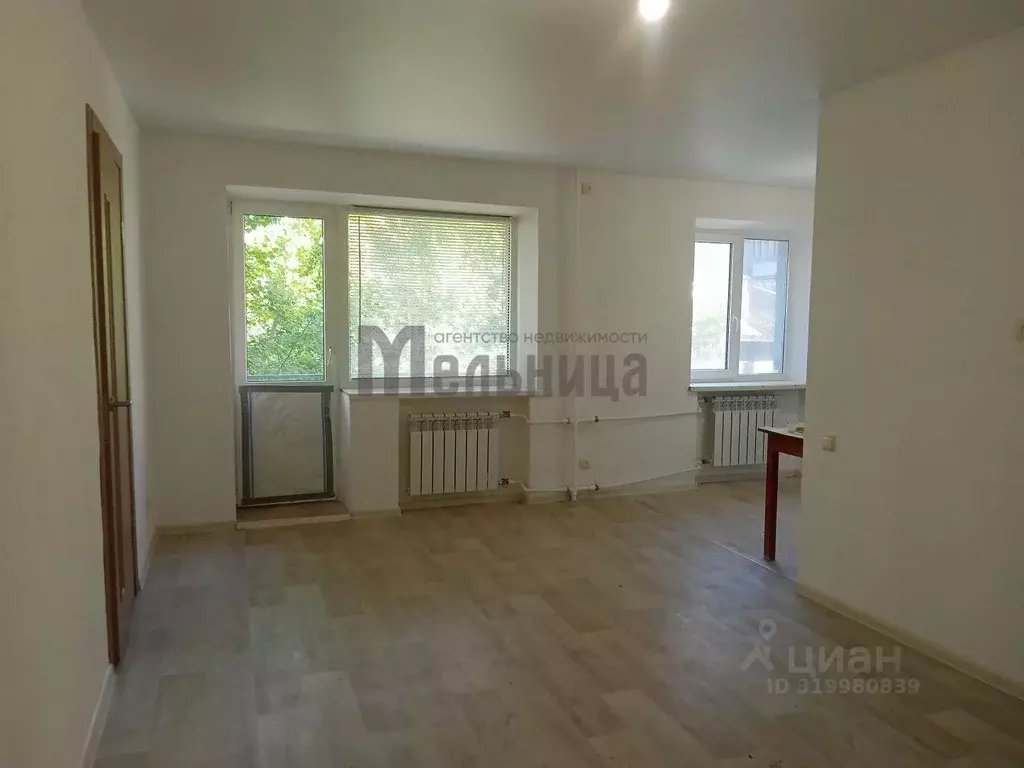2-к кв. Волгоградская область, Волгоград ул. Салтыкова-Щедрина, 2 ... - Фото 0