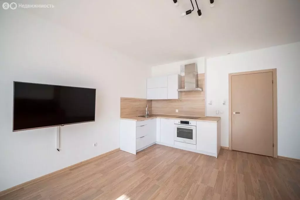 Квартира-студия: Екатеринбург, Водоёмная улица, 72 (34.3 м) - Фото 2