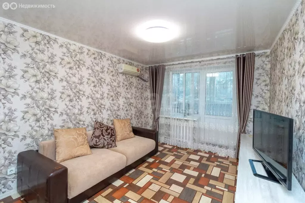 1-комнатная квартира: Тюмень, улица Газовиков, 25к3 (37.6 м) - Фото 1