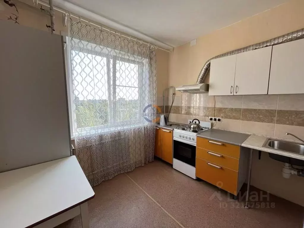 3-к кв. Новгородская область, Великий Новгород ул. Кочетова, 19 (62.2 ... - Фото 0