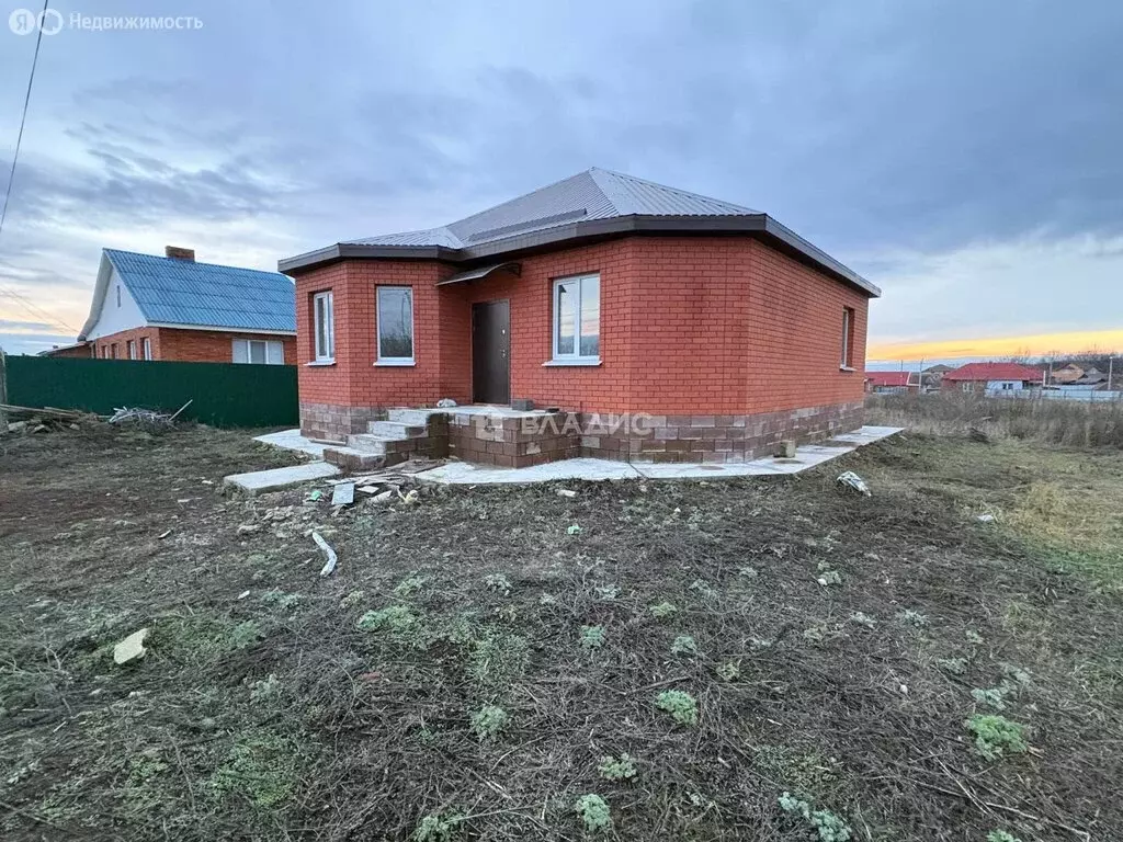 Дом в Прохоровка, улица Правды, 26А (95 м) - Фото 1