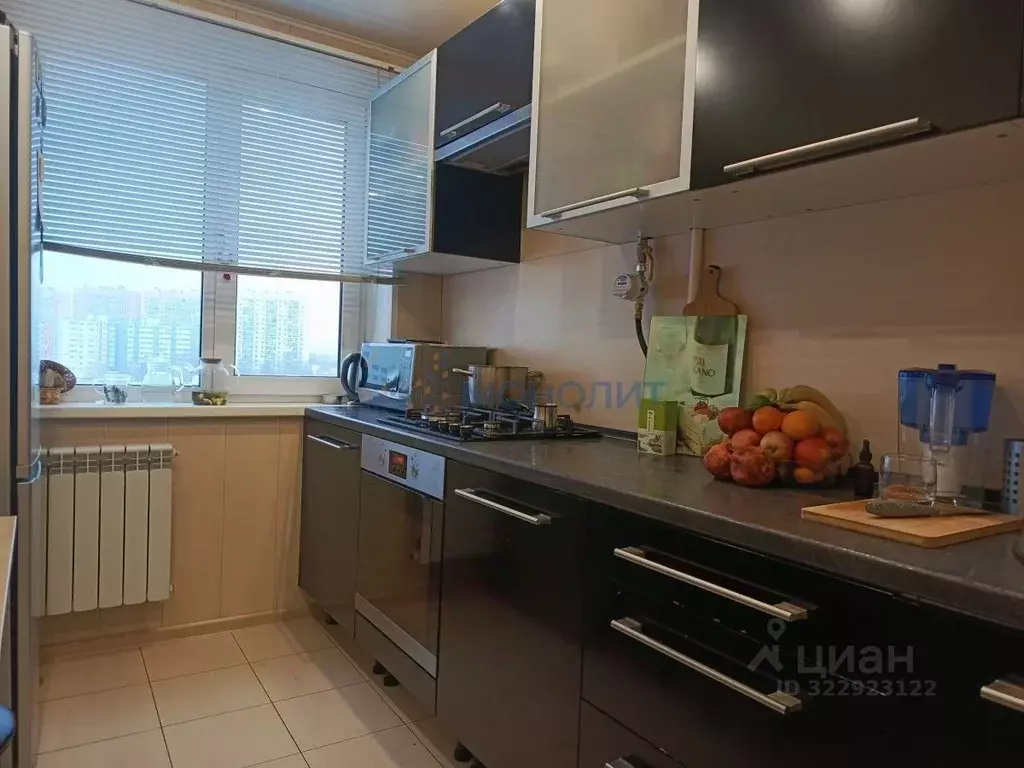 3-к кв. Нижегородская область, Нижний Новгород ул. Сергея Акимова, 39 ... - Фото 0