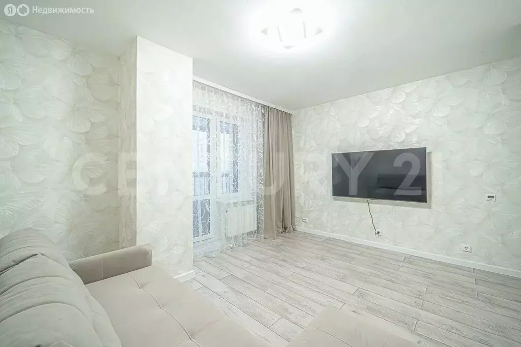 3-комнатная квартира: Пермь, улица Карла Модераха, 8 (76.8 м) - Фото 2