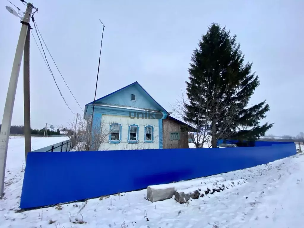 Дом в Башкортостан, Нуримановский район, Байгильдинский сельсовет, д. ... - Фото 0