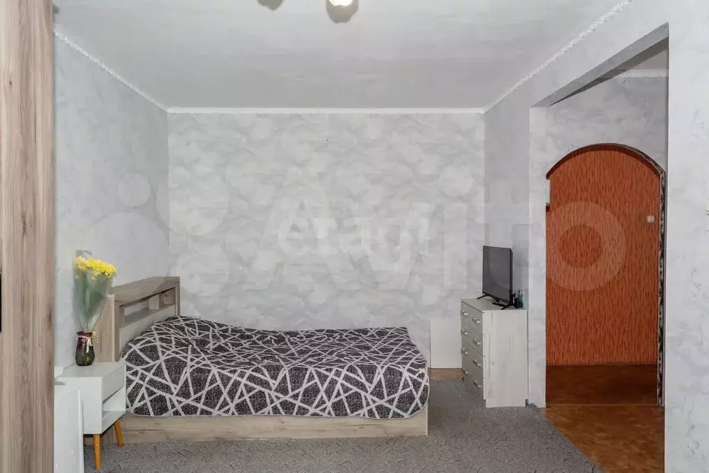 1-к. квартира, 32 м, 4/5 эт. - Фото 1