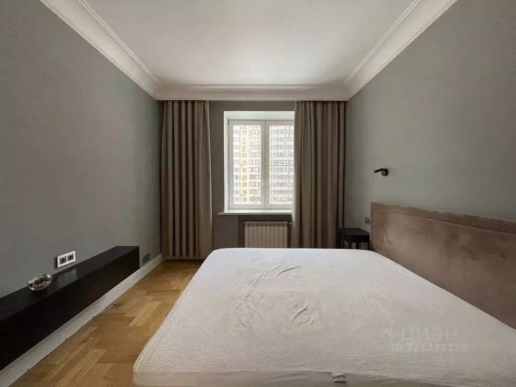 3-к кв. Москва ул. Пырьева, 4К1 (80.0 м) - Фото 2