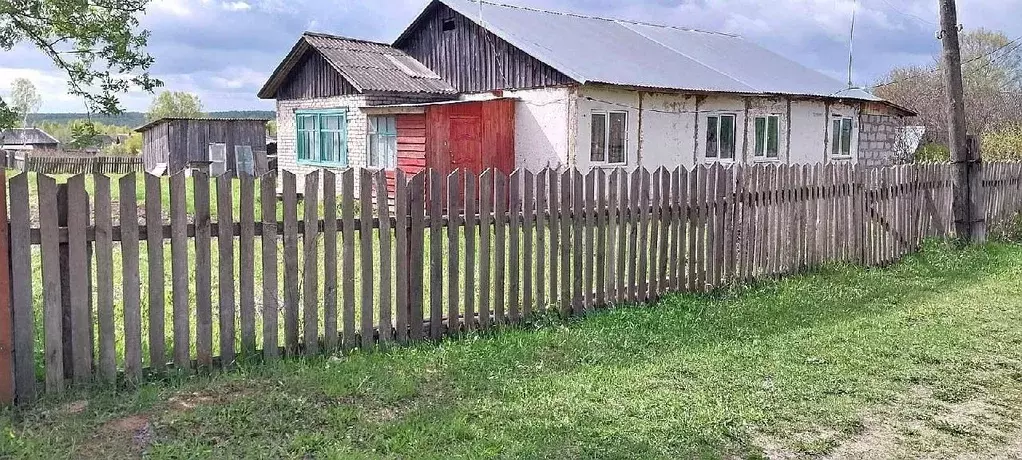 2-к кв. Нижегородская область, Краснобаковский муниципальный округ, с. ... - Фото 0