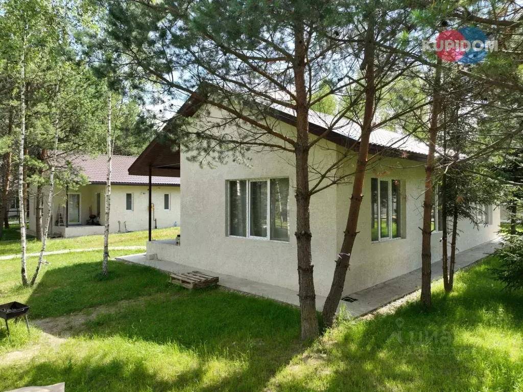 Дом в Калужская область, Малоярославецкий муниципальный округ, ... - Фото 1