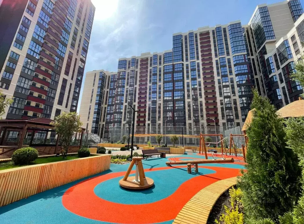 2-к кв. Краснодарский край, Краснодар Любимово мкр, 8 (63.0 м) - Фото 0