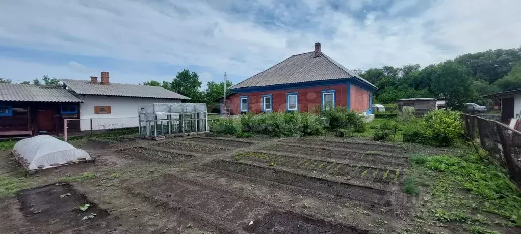 Дом в Кемеровская область, Ленинск-Кузнецкий Салаирская ул., 100 (91 ... - Фото 1