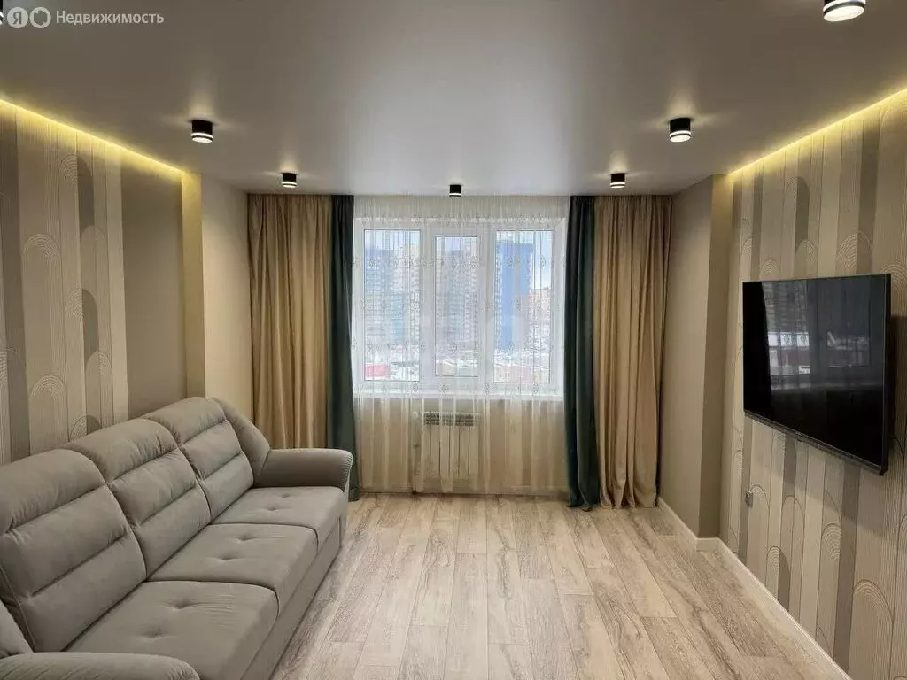 3-комнатная квартира: Казань, улица Айрата Арсланова, 11 (82.5 м) - Фото 0